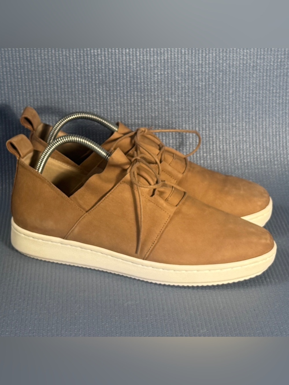 Eileen Fisher Kipling Tumbled Nubuck Sneakers Tan Women’s Size 10